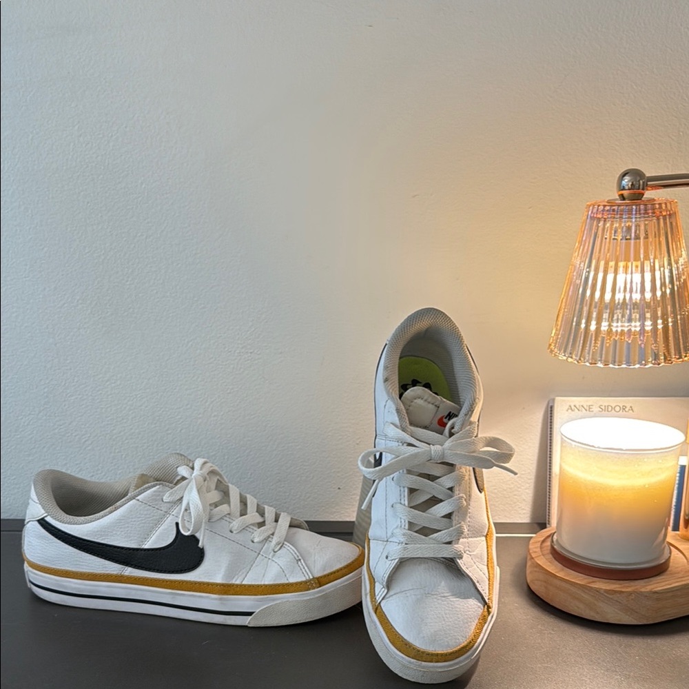 Nike White and Gold Sneakers